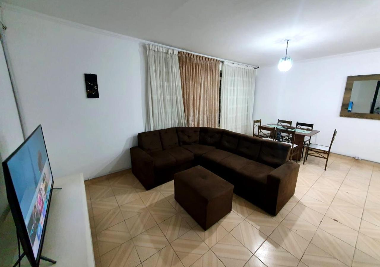 Hostel Airport Rooms Diadema Екстериор снимка